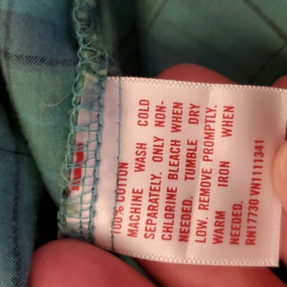 Green and black plaid button down shirt, size medium - Picture 3 of 4